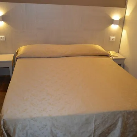 Paradiso 3* Marina Di Bibbona
