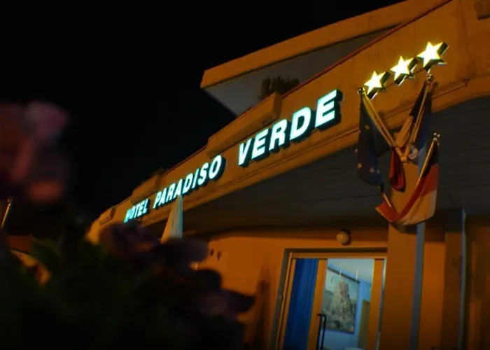 Paradiso 3*