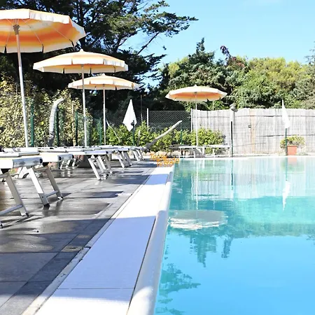 Hotel Paradiso 3*